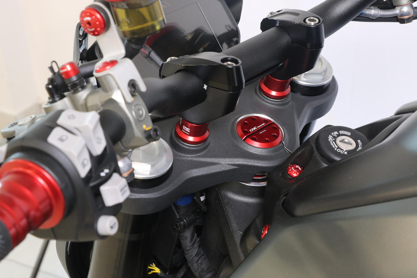 CNC Racing 20mm Handlebar Riser Kit for Ducati Monster 937 / Streetfighter V4/V2
