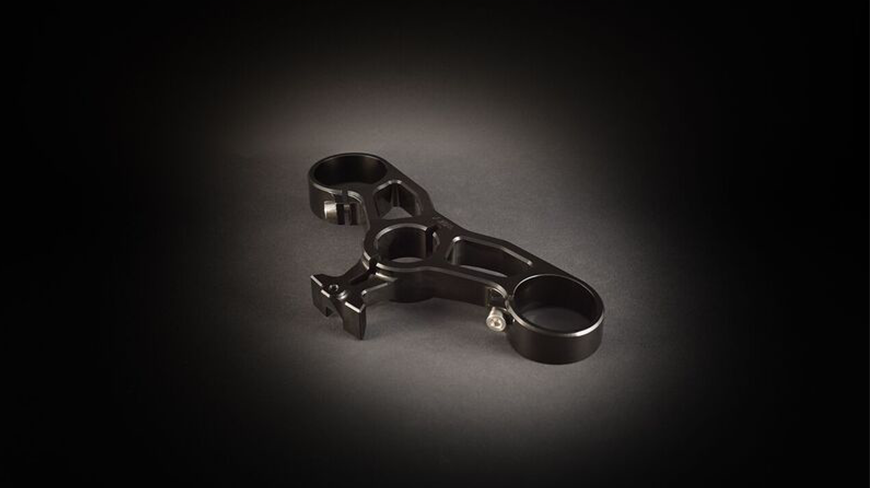 AEM FACTORY - DUCATI 848 / 1098 / 1198 SBK Triple Clamp