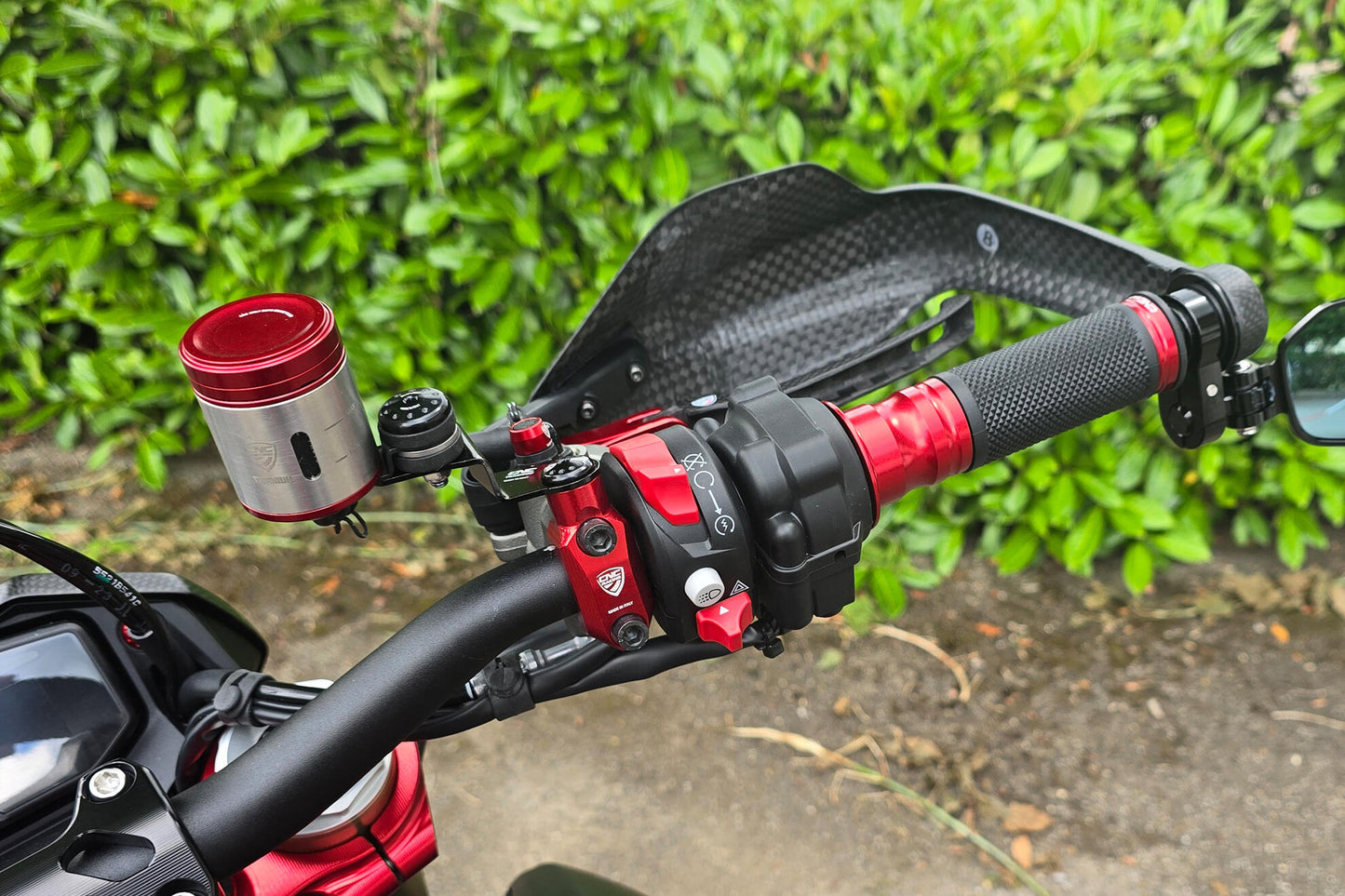 CNC Racing Aluminum Front Reservoir Brackets for Ducati Hypermotard 698 Mono