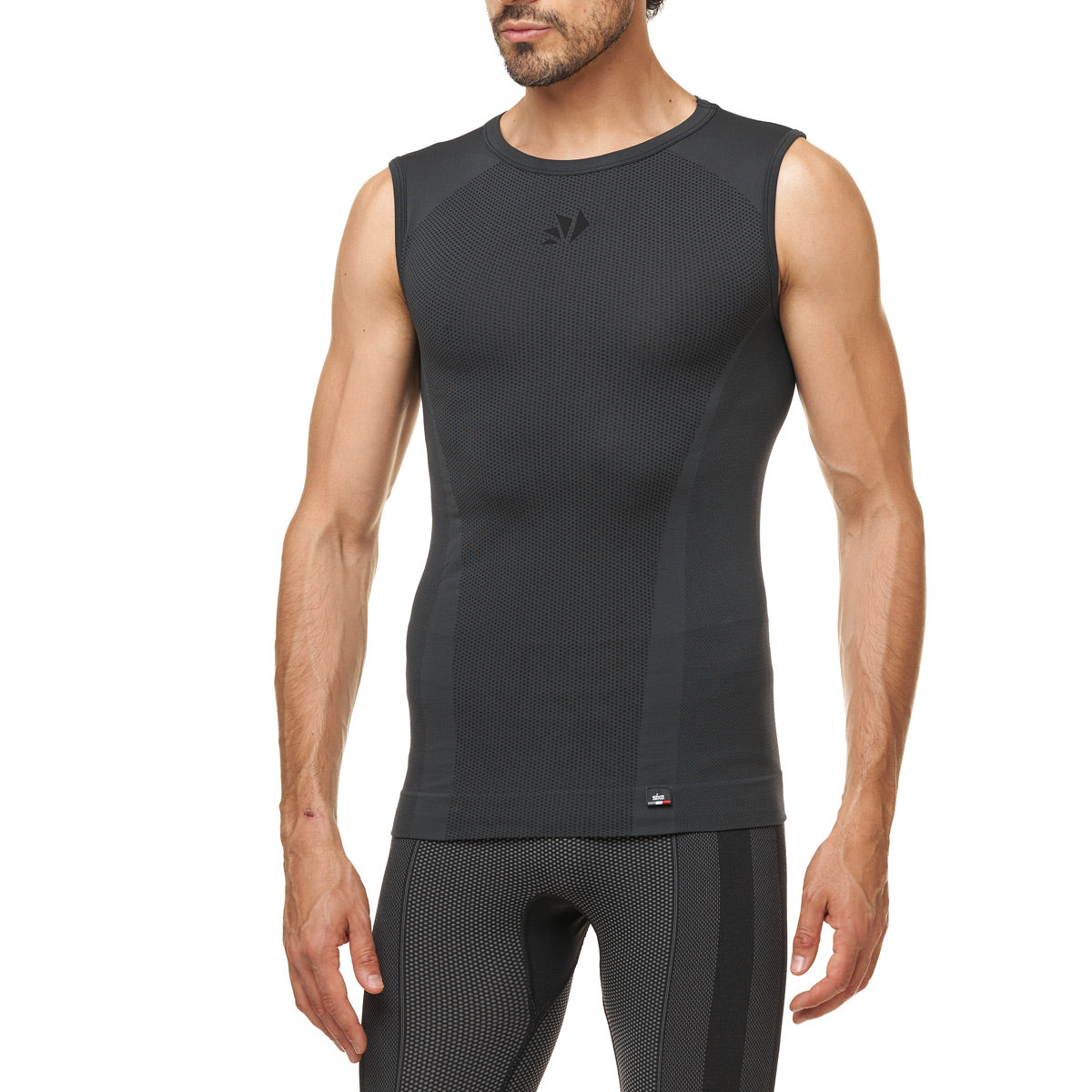 SIX2 4-season Sleeveless Base Layer