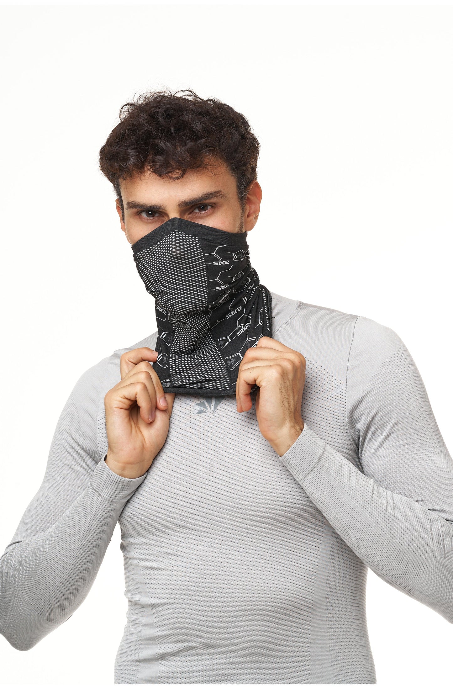 SIX2 Multipurpose Neck Gaiter