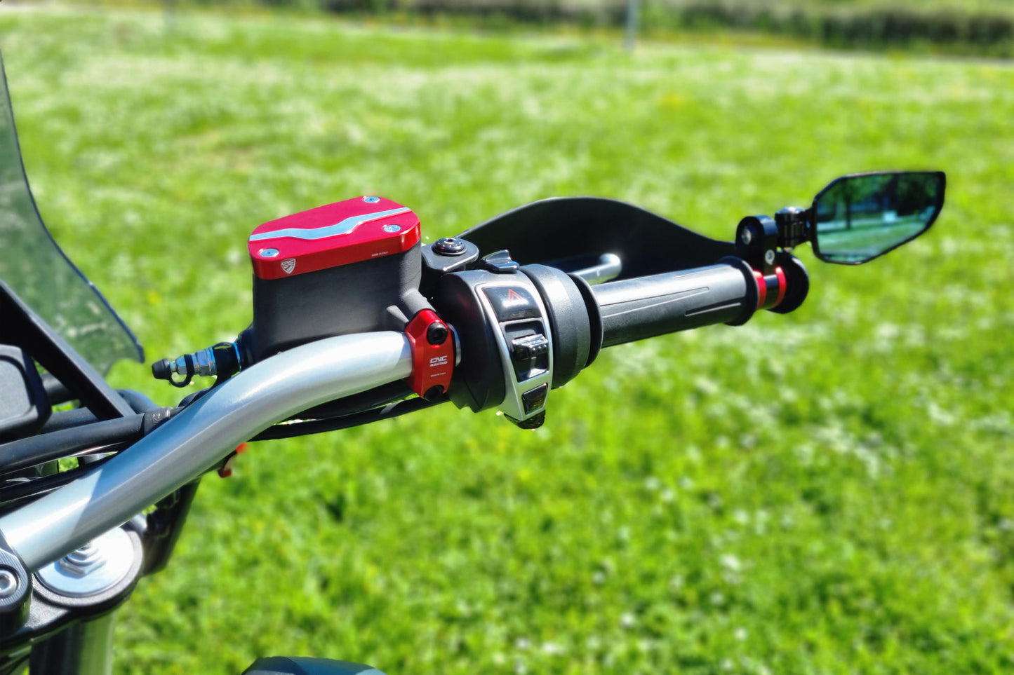 CNC Racing Billet Mirror Blanking Plug For Moto Guzzi - M10x1.25 Right hand thread