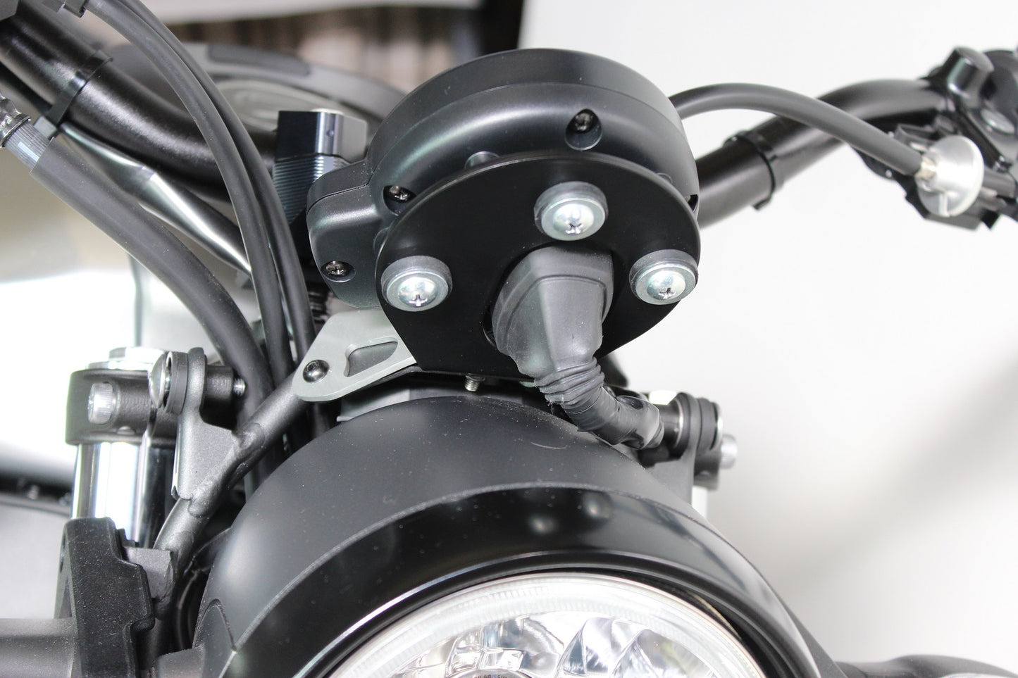 Gilles Speedo Holder Bracket for Yamaha XSR700