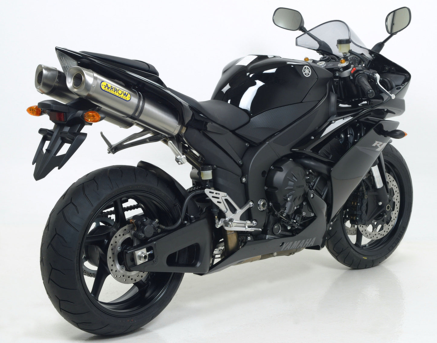 Arrow Exhausts For The Yamaha YZF1000 / YZF-R1 2007/2008