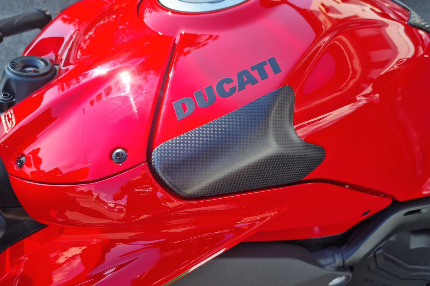 CNC Racing Carbon Fiber/Kevlar Fuel Tank Slider Kit for Ducati Panigale V4 / S / R / SP (2022+)