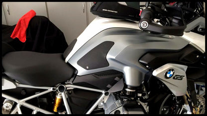 TechSpec Tank Grip Pads for the BMW R1200GS Water-Cooled (13+)