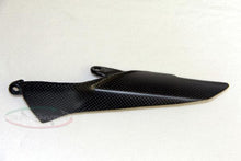 CARBONVANI - DUCATI 1199 / 1299 / V2 PANIGALE AND STREETFIGHTER V2 CARBON FIBER UPPER CHAIN GUARD