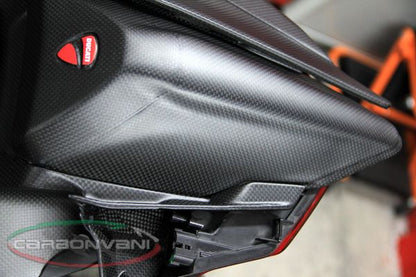 CARBONVANI - DUCATI 1299 /1199R / 959 PANIGALE CARBON FIBER SOLO SEAT COWL (TAIL TOP)