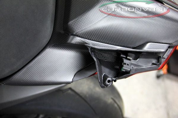CARBONVANI - DUCATI 959 PANIGALE CARBON FIBER BOTTOM TAIL (UNDER TRAY)