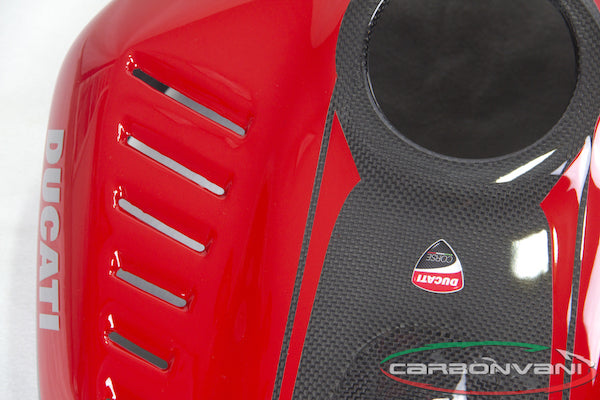 CARBONVANI - DUCATI PANIGALE 1299 / 1199 / 959 / 899 CARBON FIBER FUEL TANK COVER - ULLBERG