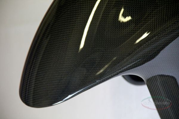 CARBONVANI - DUCATI DESMOSEDICI STYLE CARBON FIBER FRONT FENDER