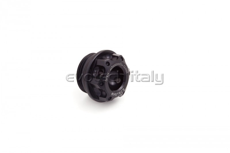 Evotech Srl Billet Engine Oil Cap for Ducati, Honda, Kawasaki, Triumph, and Yamaha - M20x2.5