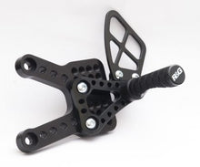 R&G Racing Road & Race Shift Pattern Adjustable Rearsetsfor  Yamaha YZF R1 '09-'11
