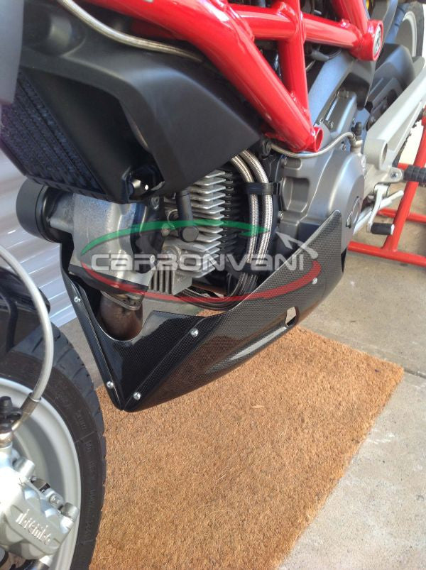 CARBONVANI - DUCATI MONSTER M696 / M796 / M1100 CARBON FIBER BELLY PAN