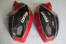 CARBONVANI - DUCATI MONSTER M696 / M796 / M1100 CARBON FIBER RH FUEL TANK SIDE PANEL WITH FRAME AND MESH RED INVERNIZZI