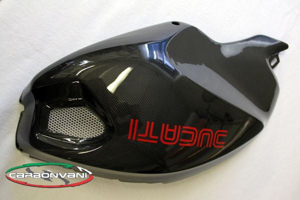 CARBONVANI - DUCATI MONSTER M1100 / M796 / M696 CARBON FIBER RH FUEL TANK SIDE PANEL WITH FRAME AND MESH - OLD