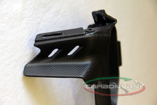 CARBONVANI - DUCATI MONSTER 1200 CARBON FIBER OIL  COOLER TIP B