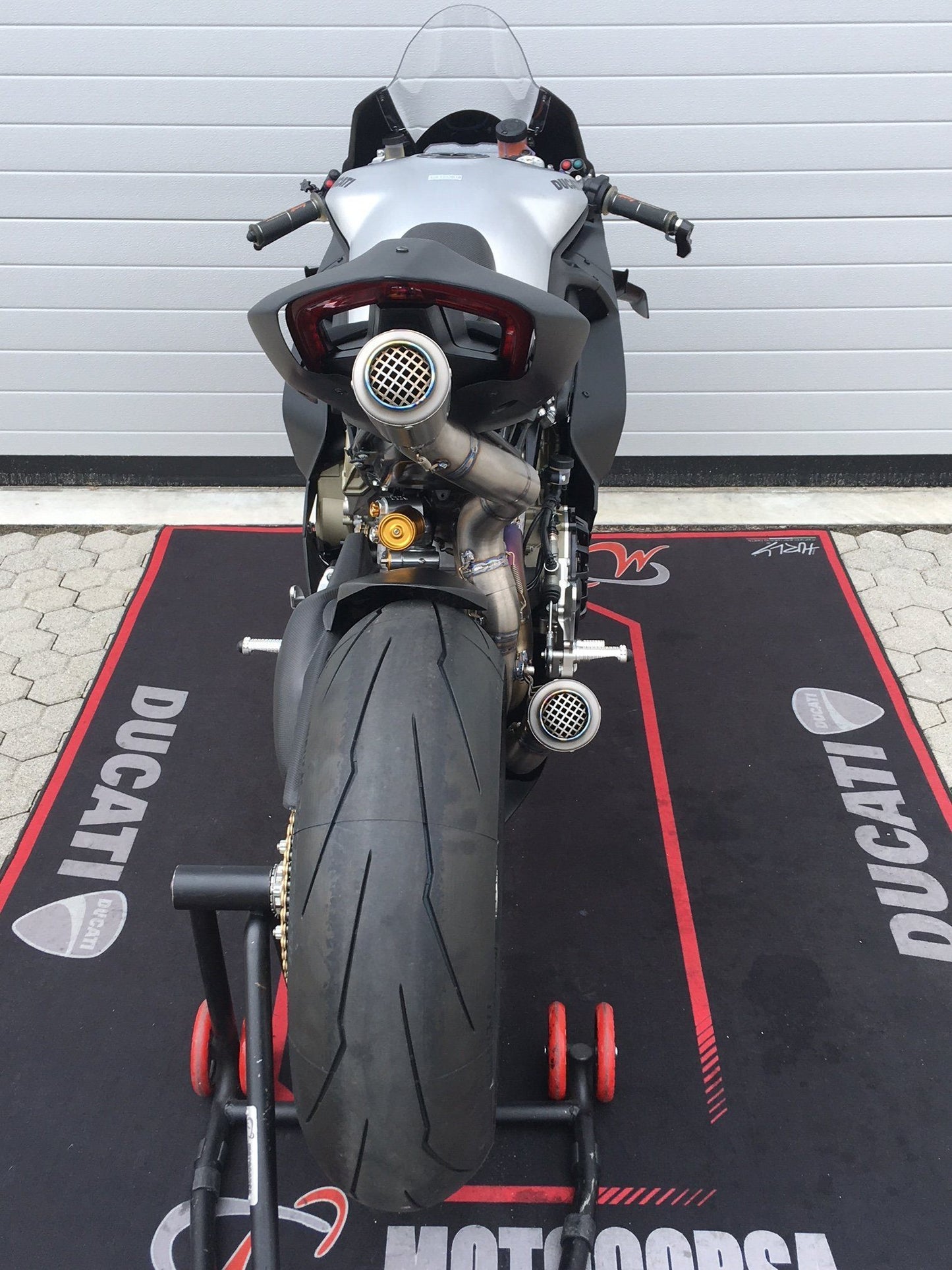 FM Projects Full Titanium Exhaust for the Ducati Panigale V4 / S / Speciale / SP (18-24)