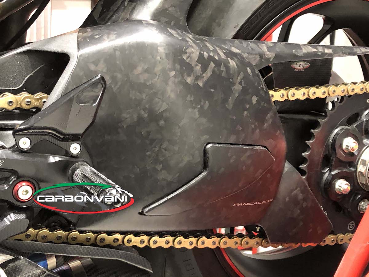Carbonvani - Ducati Panigale V4 / S / R / Speciale Carbon Fiber Swingarm Guard - Competition Version