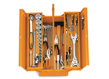 Beta Tools Model C19L  Three-Section Cantilever Tool Box