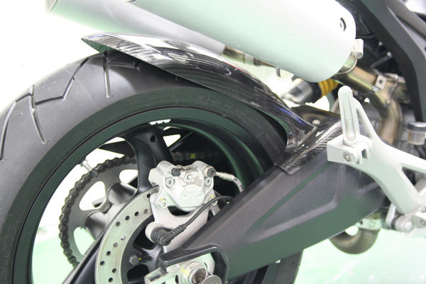 CARBONDRY - DUCATI MONSTER 696 CARBON FIBER REAR HUGGER