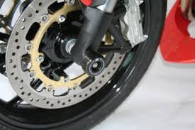 R&G Racing Front Axle Sliders / Protectors for Triumph Speed Triple '97-'04