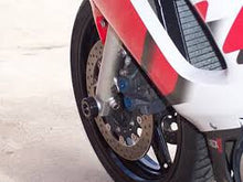 R&G Racing Front Axle Sliders for Yamaha YZF R6 '99-'02