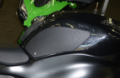 TechSpec Tank Grip Pads for the Kawasaki Ninja ZX-6R 636 (13+)