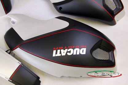 CARBONVANI - DUCATI MONSTER M1100 / M796 / M696 CARBON FIBER DEVIS BODY KIT