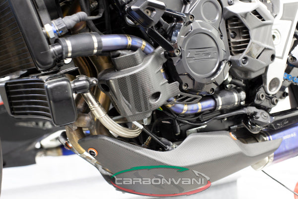 CARBONVANI - MV AGUSTA BRUTALE 800 CARBON FIBER LEFT HAND BELLY PAN (2017+)