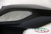 CARBONVANI - MV AGUSTA BRUTALE 675 / 800 CARBON FIBER RH AIRBOX COVER