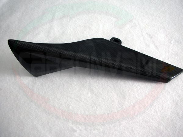 CARBONVANI - MV AGUSTA BRUTALE 920 / 990 / 1090 /R /RR CARBON FIBER UPPER CHAIN GUARD
