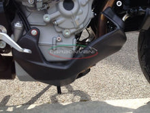 CARBONVANI - MV AGUSTA RIVALE CARBON FIBER RIGHT ENGINE COVER