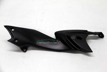 CARBONVANI - MV AGUSTA RIVALE CARBON FIBER RIGHT SEAT SIDE PANEL