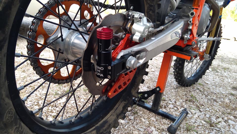 OverSuspension for the KTM 450 SMR / 690 SMC-R Supermoto (2024+)