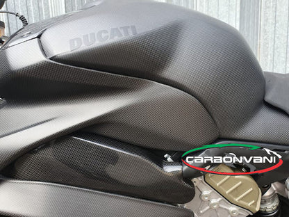 Carbonvani - Ducati Panigale V4 / S / Speciale "STEALTH" Design Carbon Fiber Full Fairing Kit - ROAD VERSION (8 pieces)