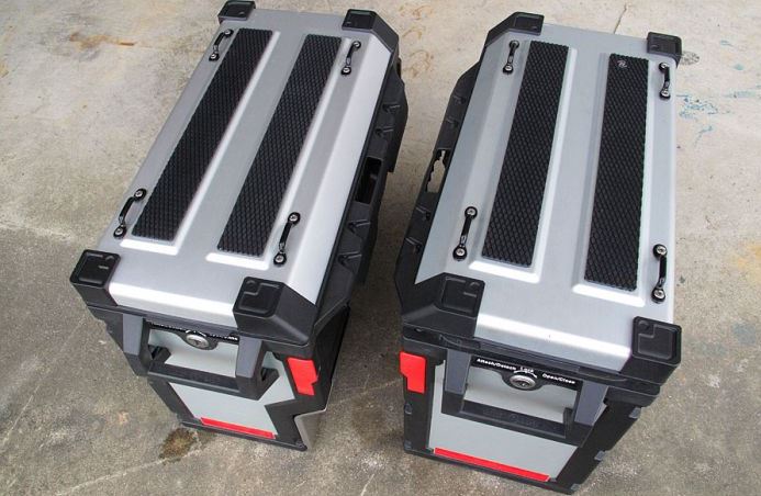 TechSpec Pannier Guards for the Yamaha Super Tenere (13.0") Side Boxes (10+)  Snake Skin