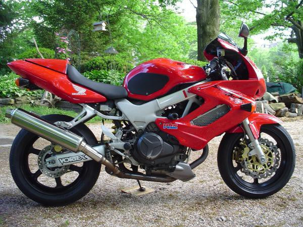 TechSpec Tank Grip Pads for the Honda VTR 1000F Super Hauk / Firestorm (97-06)