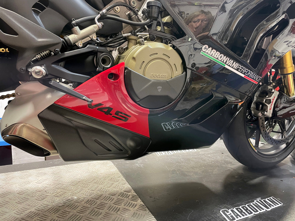 Carbonvani - Ducati Panigale V4 / S / R Carbon Fiber Belly Pan For Akrapovic Exhaust (2 piece kit) - RED (2022+)