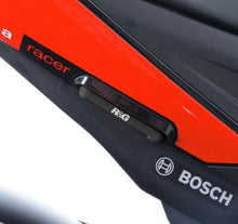 R&G Racing Rear Footrest Plate (pair)  Aprilia V4 Tuono 1100 '15-16   RSV4 RR '15-16   RSV4 RF