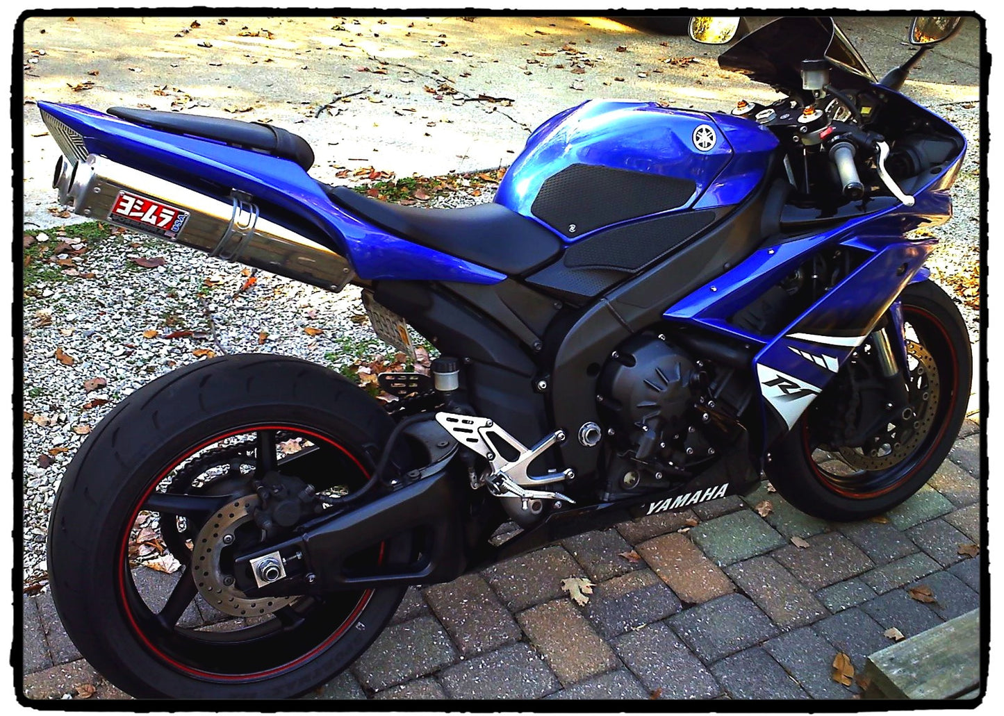 TechSpec Tank Grip Pads for the Yamaha YZF-R1 (07-08)