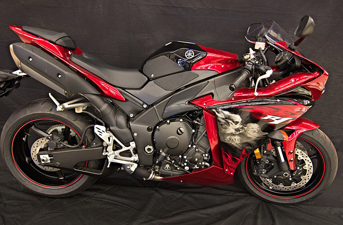 TechSpec Tank Grip Pads for the Yamaha YZF-R1 (09-15)